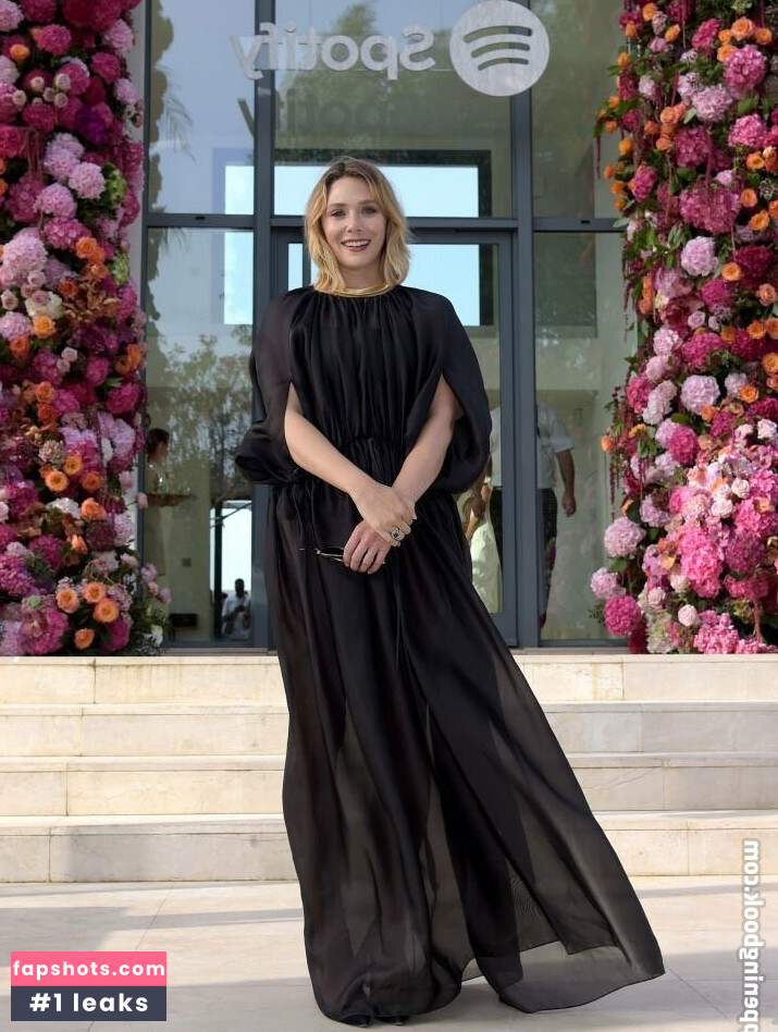 Elizabeth Olsen Nude Leaks OnlyFans Photos #898 - LeakJerk