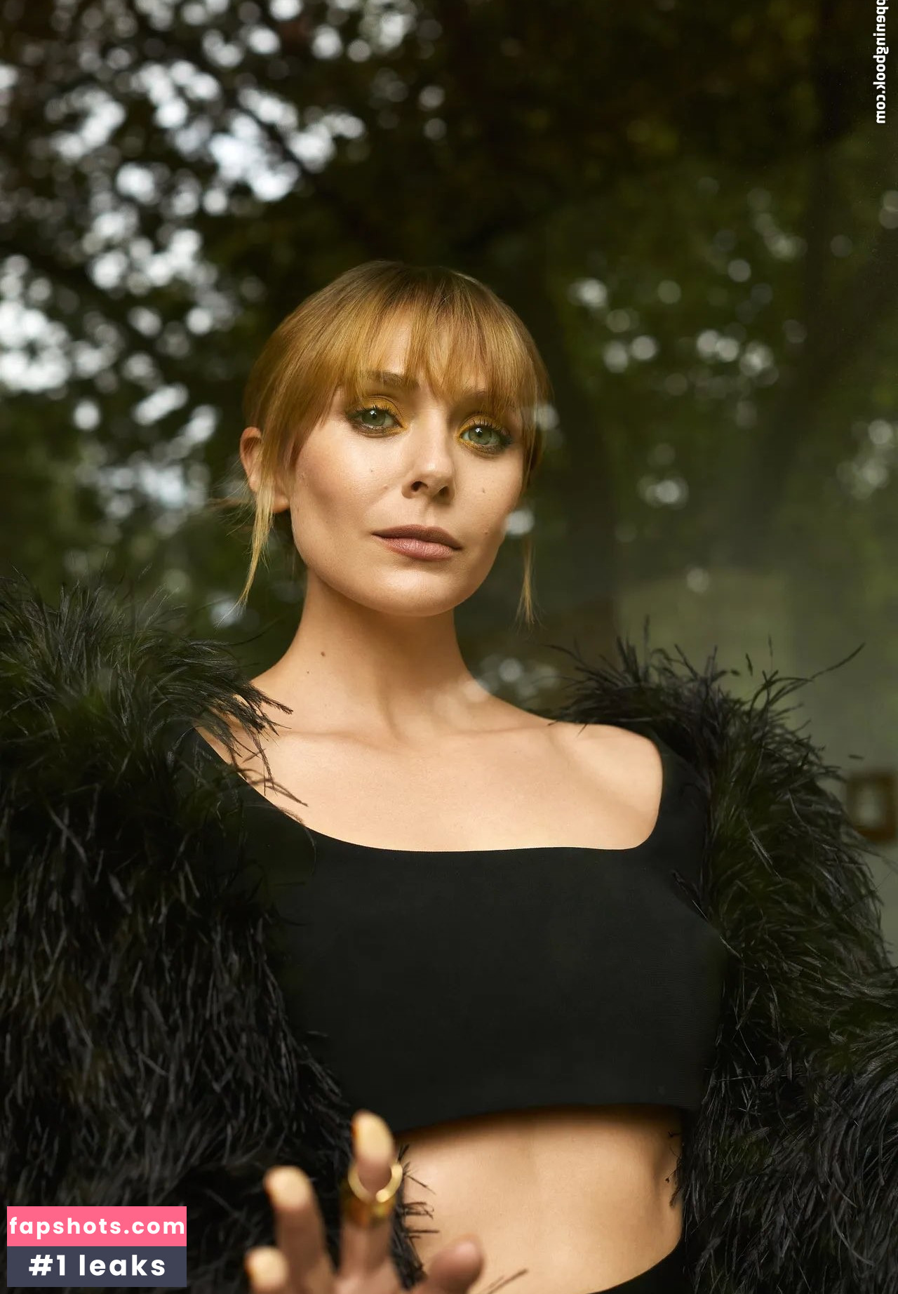 Elizabeth Olsen Nude Leaks OnlyFans Photos #959 - LeakJerk