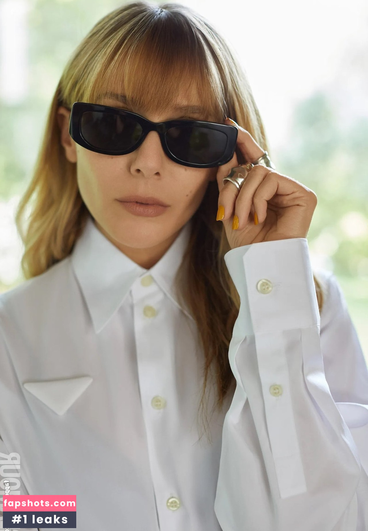 Elizabeth Olsen Nude Leaks OnlyFans Photos #966 - LeakJerk