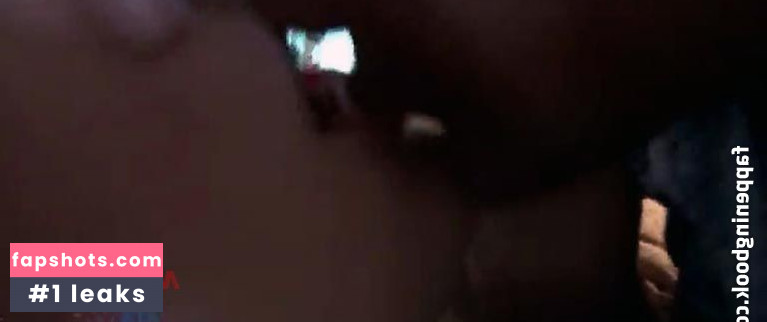 Elizabeth Olsen Nude Leaks OnlyFans Photos #990 - LeakJerk