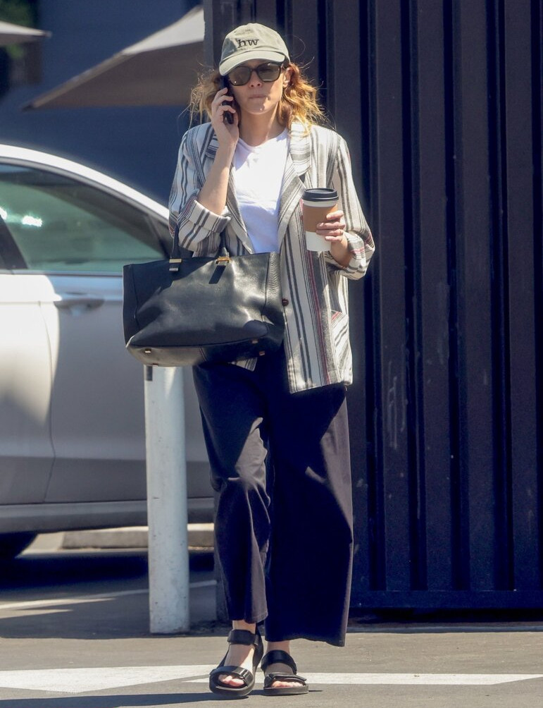 elizabeth-olsen gallery photo #1027