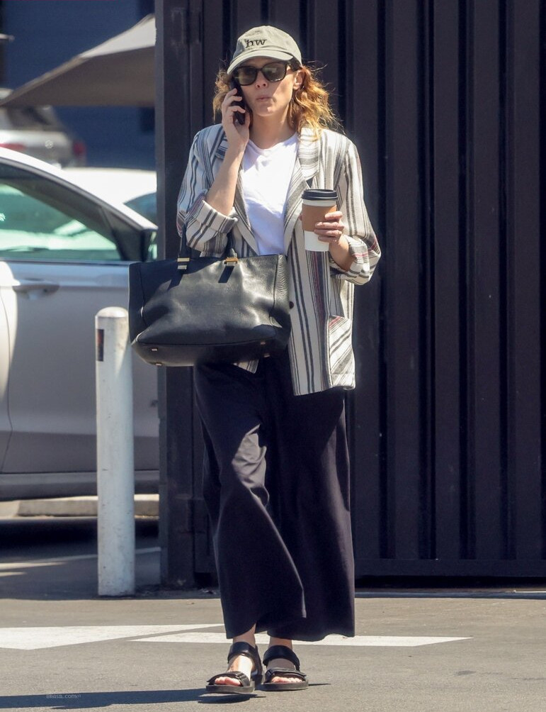 elizabeth-olsen gallery photo #1030