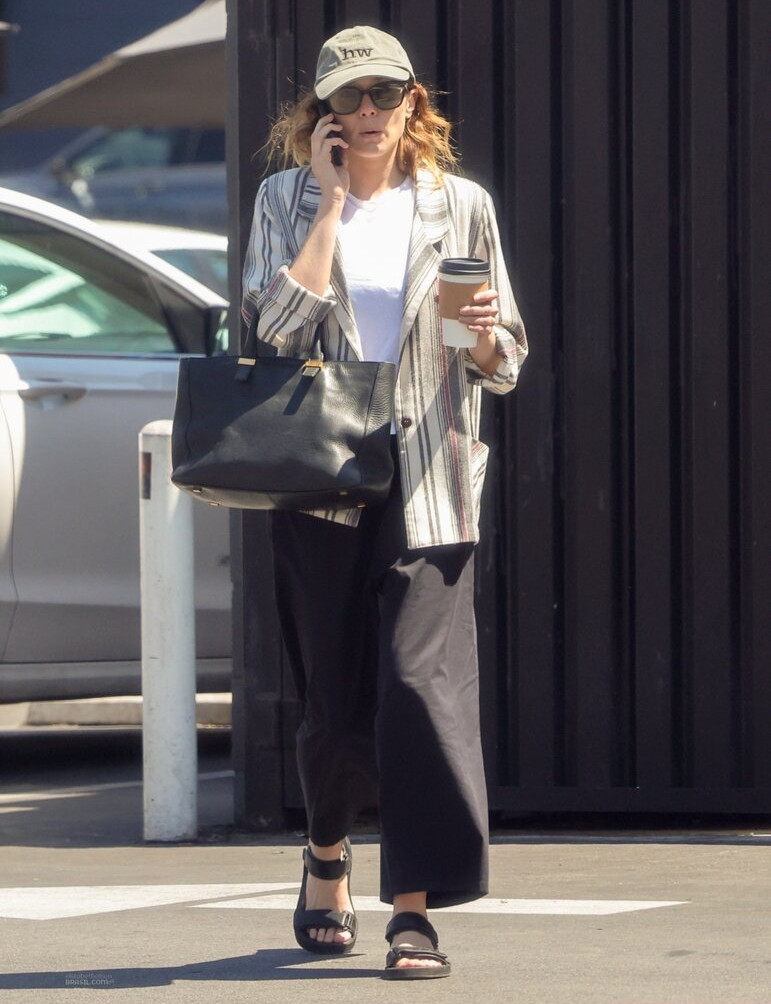 elizabeth-olsen gallery photo #1032