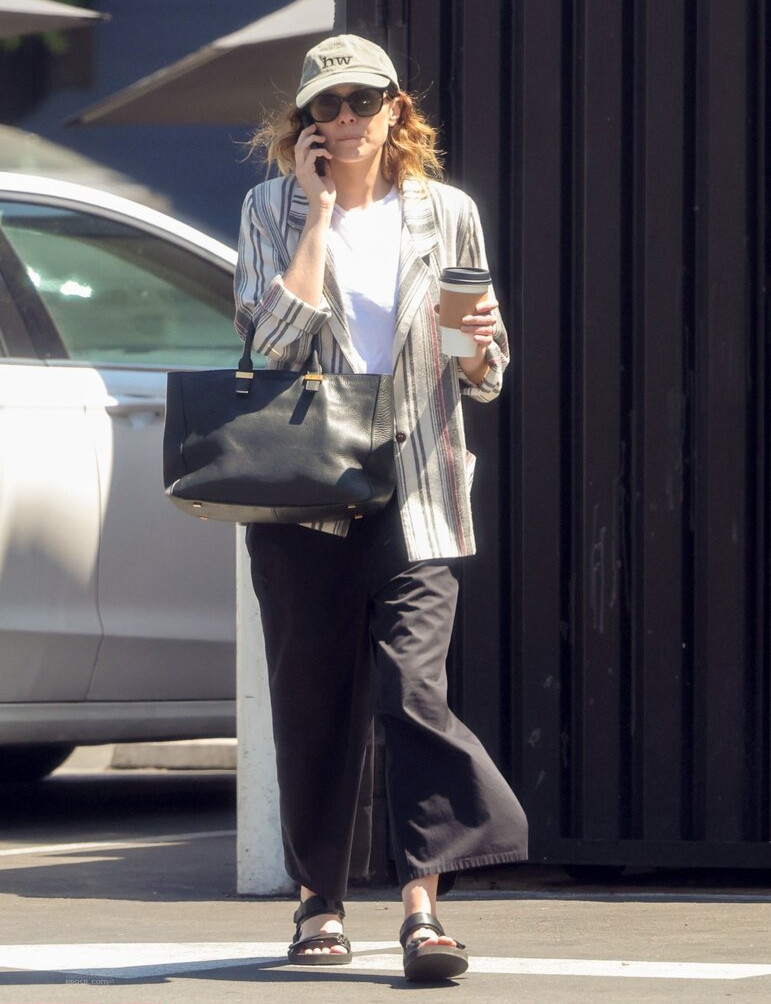 elizabeth-olsen gallery photo #1033