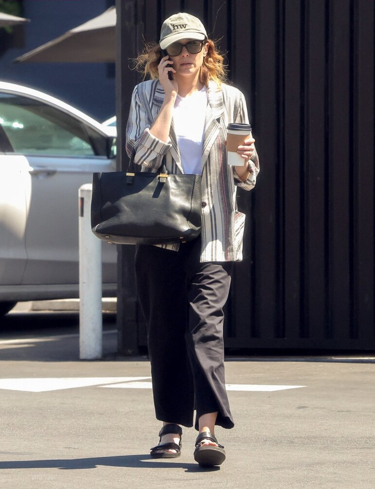 elizabeth-olsen gallery photo #1034