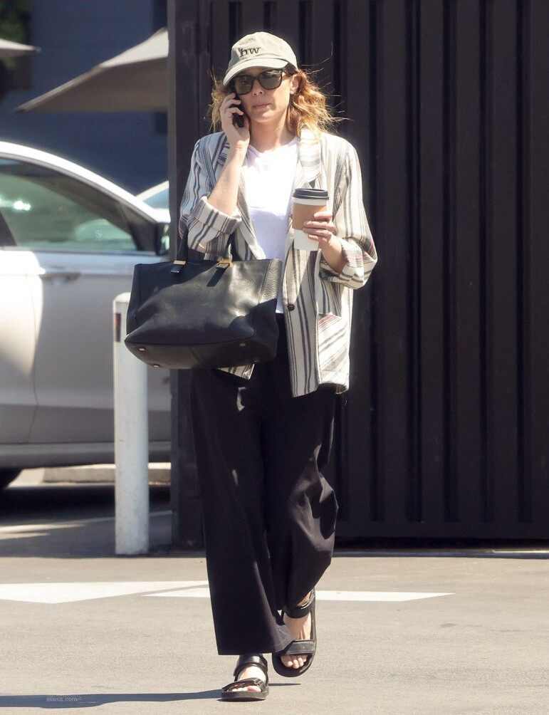 elizabeth-olsen gallery photo #1035