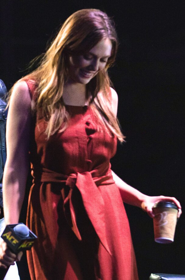 elizabeth-olsen gallery photo #1057