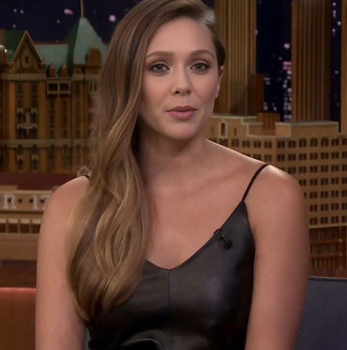elizabeth-olsen gallery photo #1060