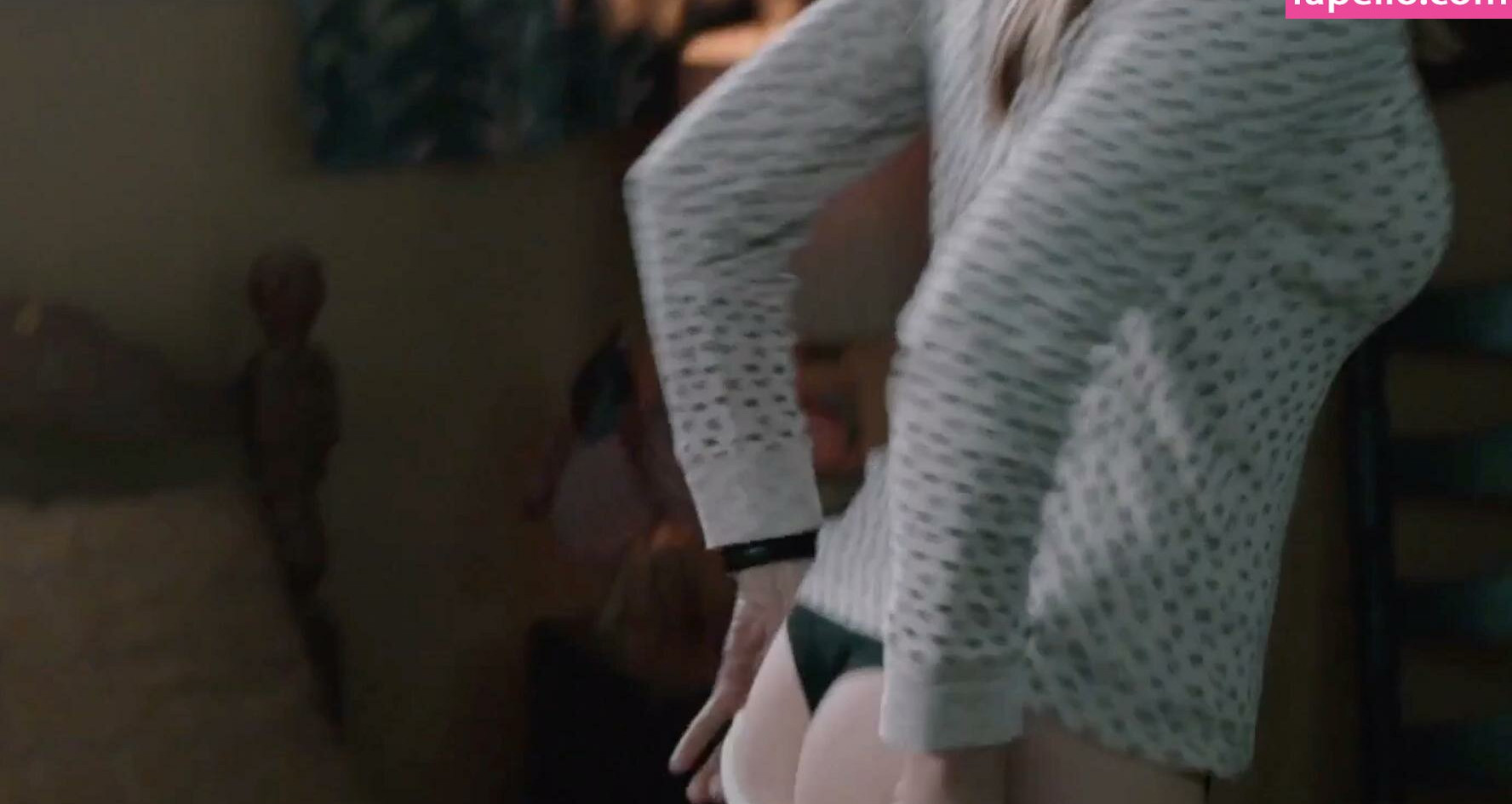 elizabeth-olsen gallery photo #1201