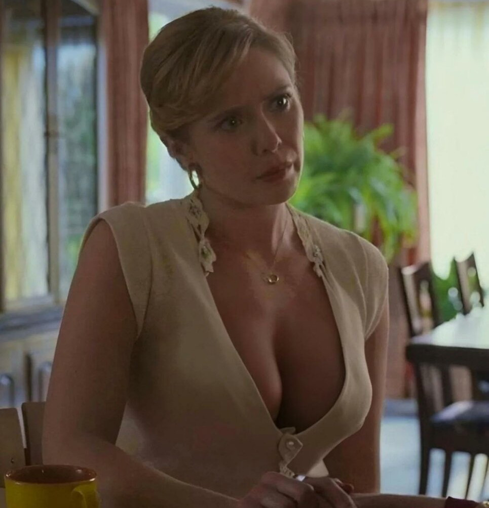 elizabeth-olsen gallery photo #1230