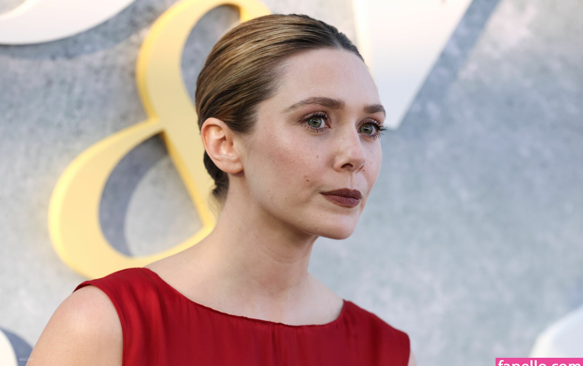 elizabeth-olsen gallery photo #1307