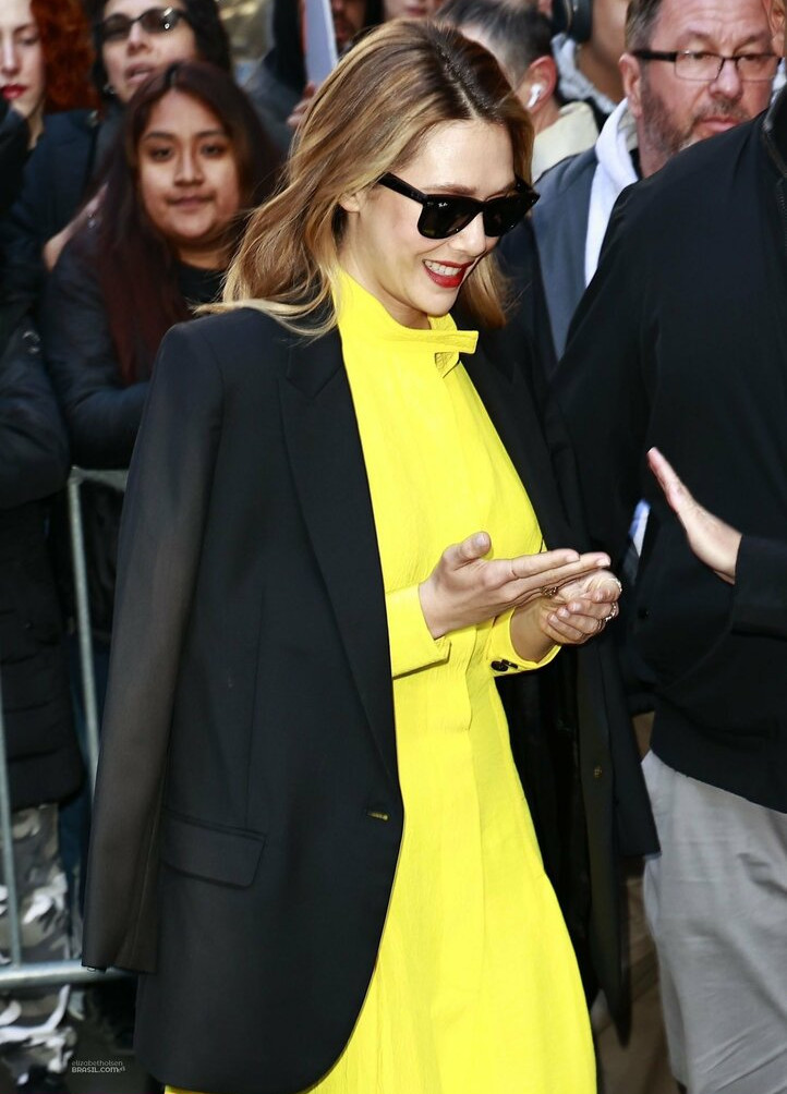 elizabeth-olsen gallery photo #1371