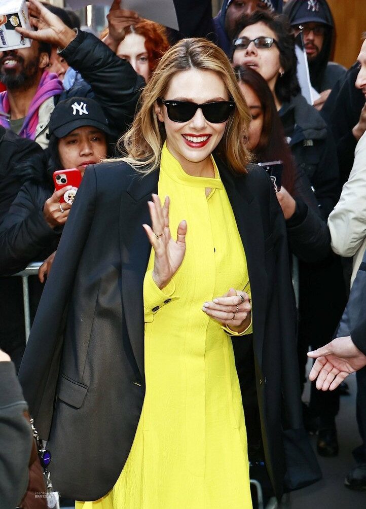 elizabeth-olsen gallery photo #1372