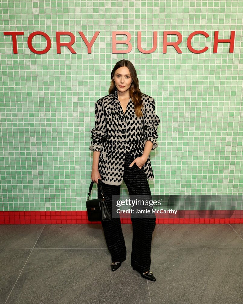 elizabeth-olsen Nude Leaks OnlyFans Photos #382 - LeakJerk