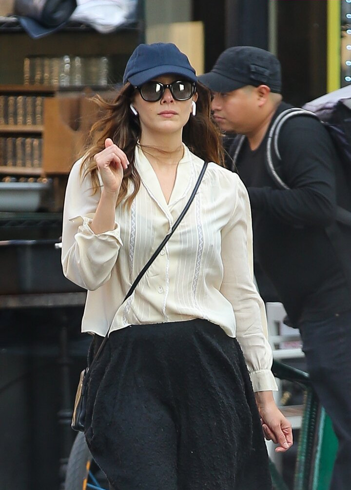 elizabeth-olsen Nude Leaks OnlyFans Photos #525 - LeakJerk