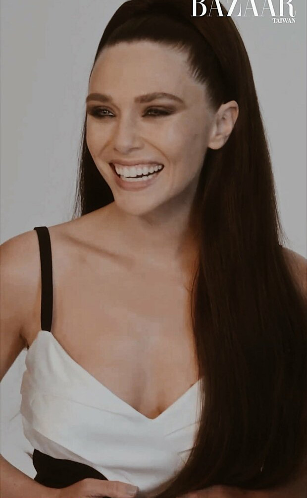 elizabeth-olsen gallery photo #548