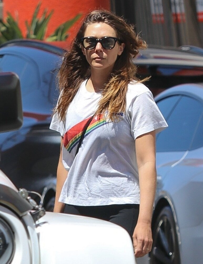 elizabeth-olsen gallery photo #562