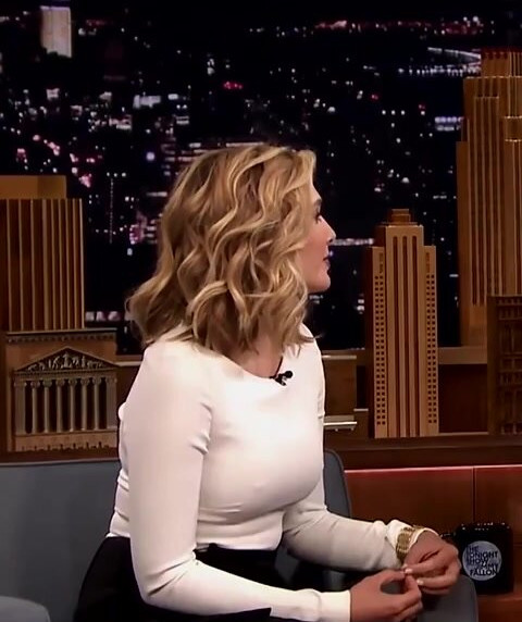 elizabeth-olsen gallery photo #580