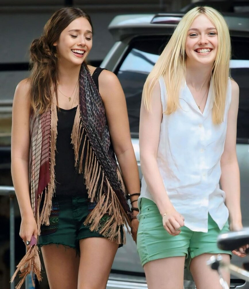 elizabeth-olsen gallery photo #598