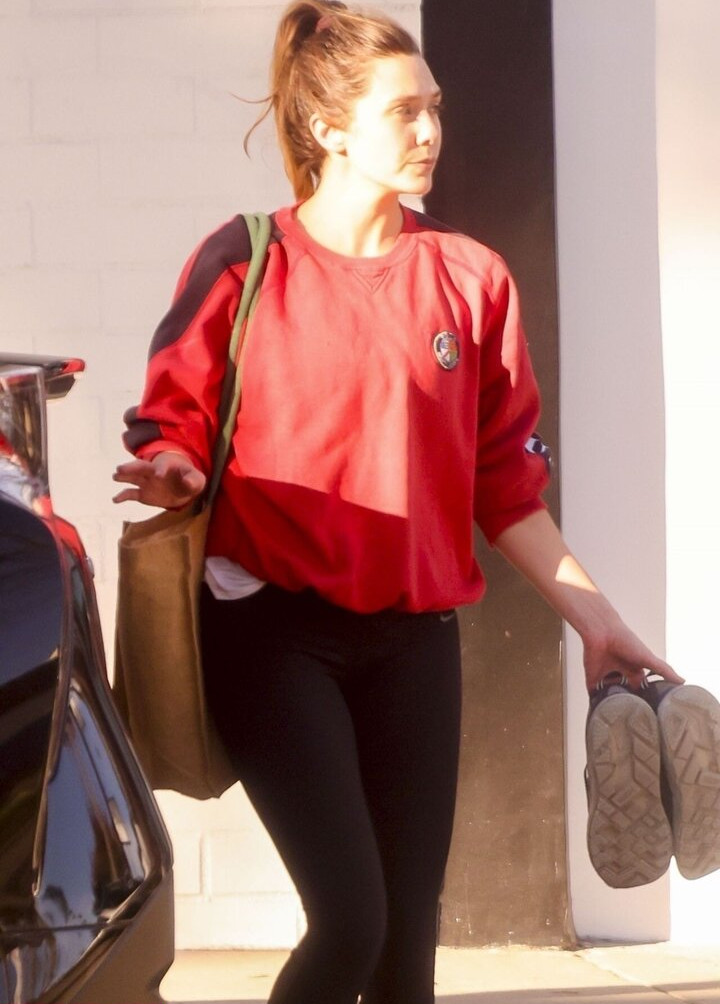 elizabeth-olsen gallery photo #769