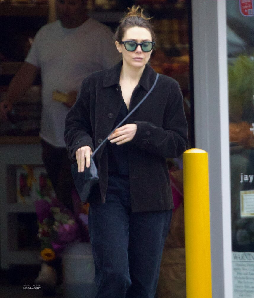 elizabeth-olsen gallery photo #875