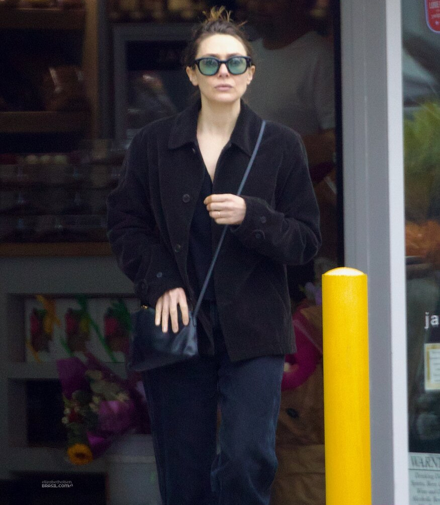 elizabeth-olsen gallery photo #876