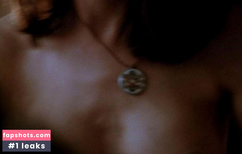 Elizabeth Peña gallery photo #16