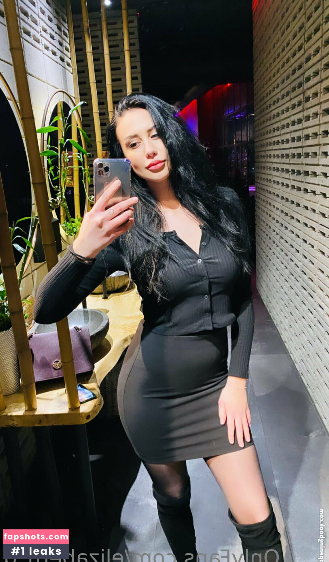 elizabeth_q gallery photo #17