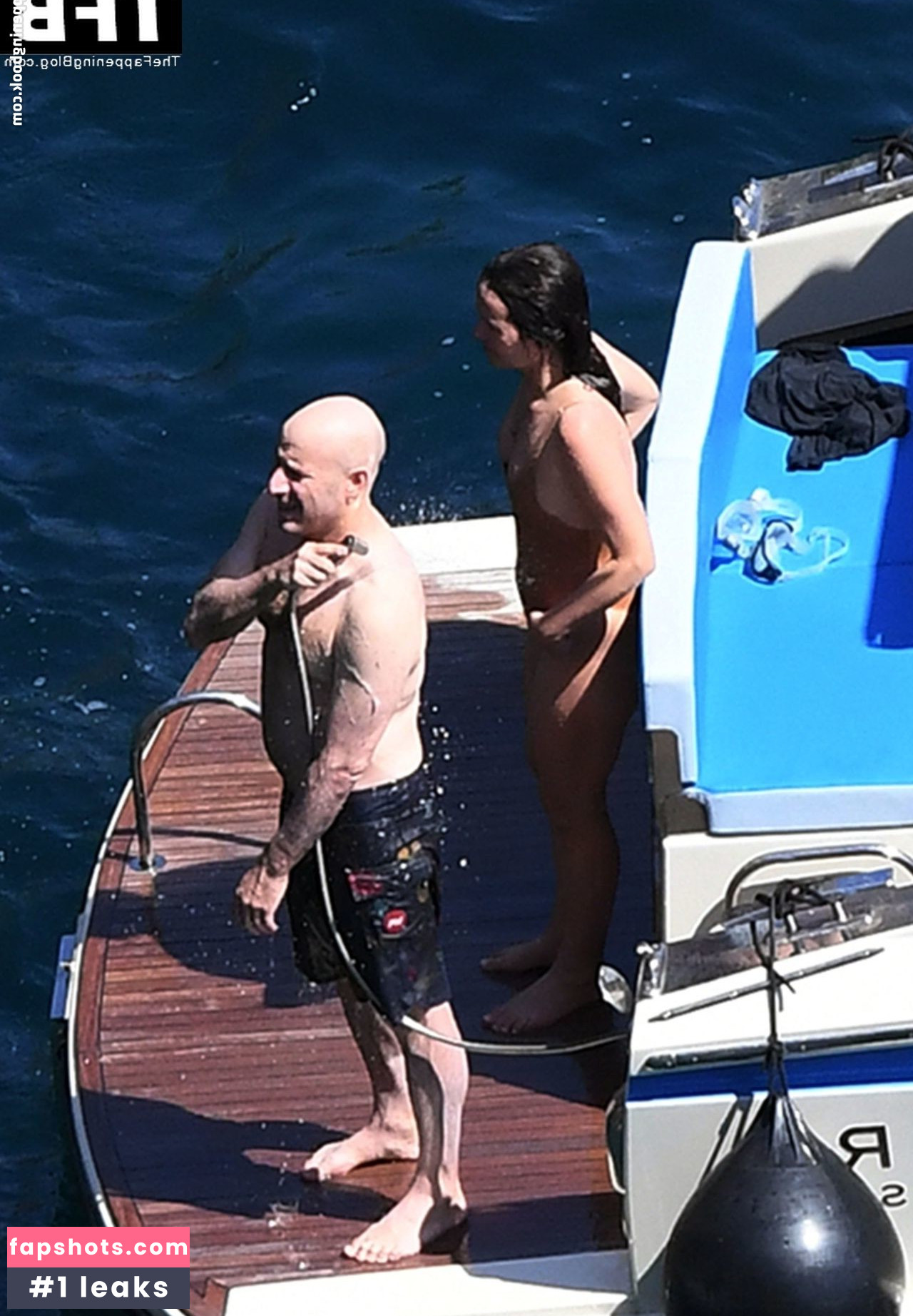 Elizabeth Reaser gallery photo #25