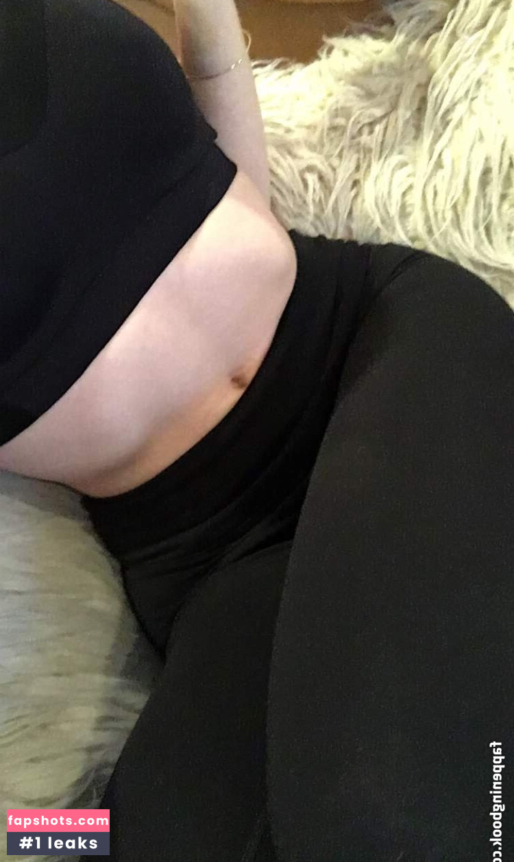 Elizabeth Reed gallery photo #138