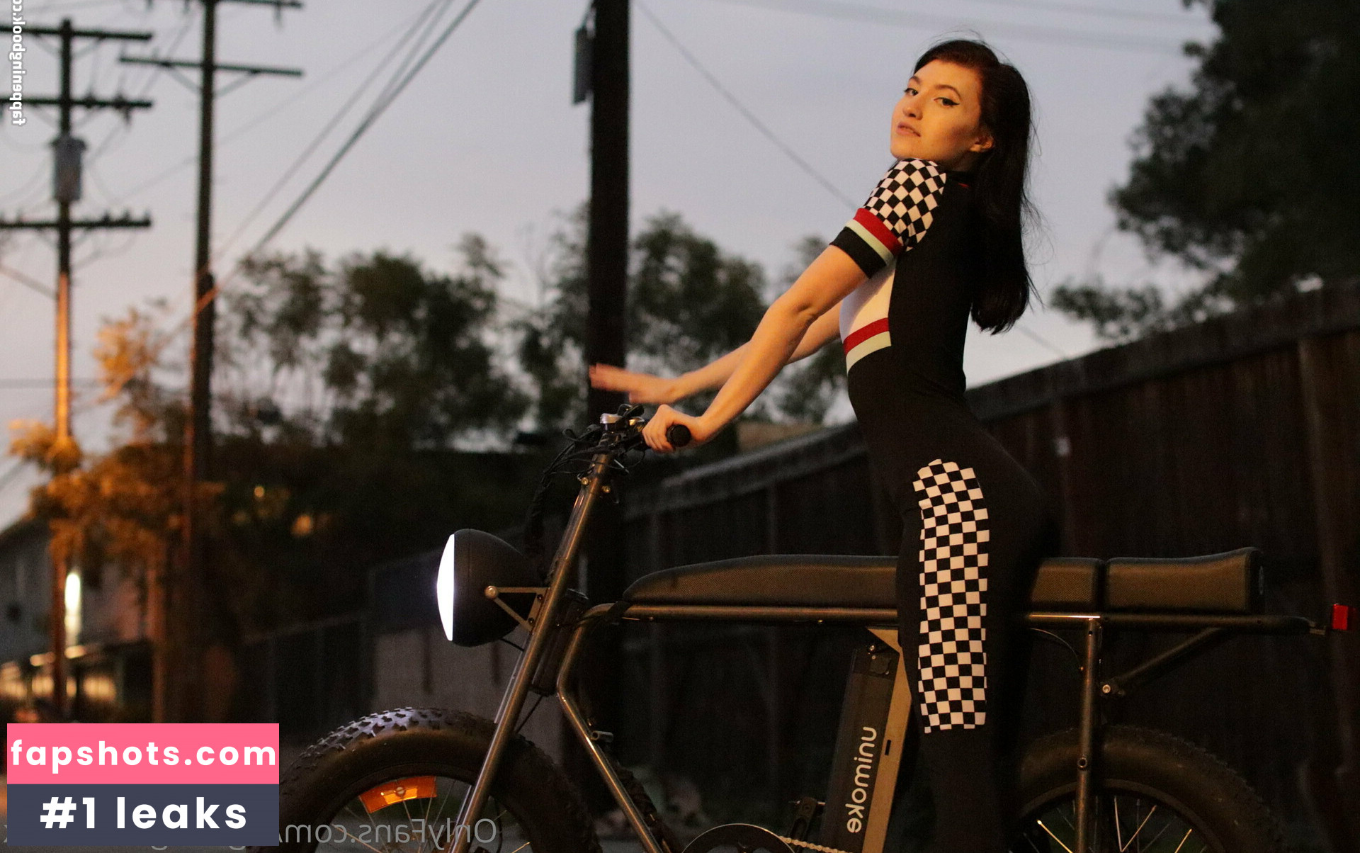 Elizabeth Reed gallery photo #75