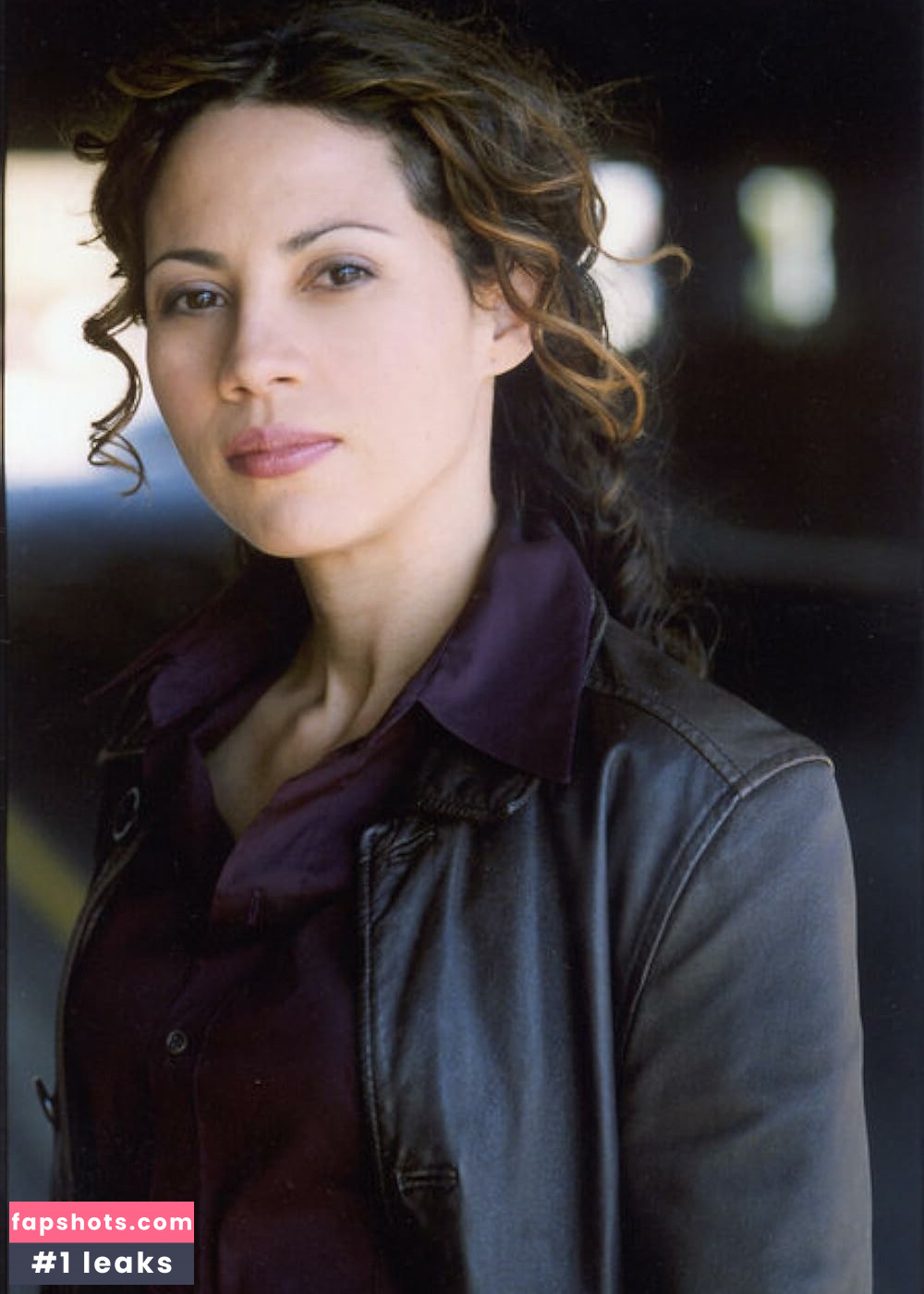 Elizabeth Rodriguez gallery photo #7