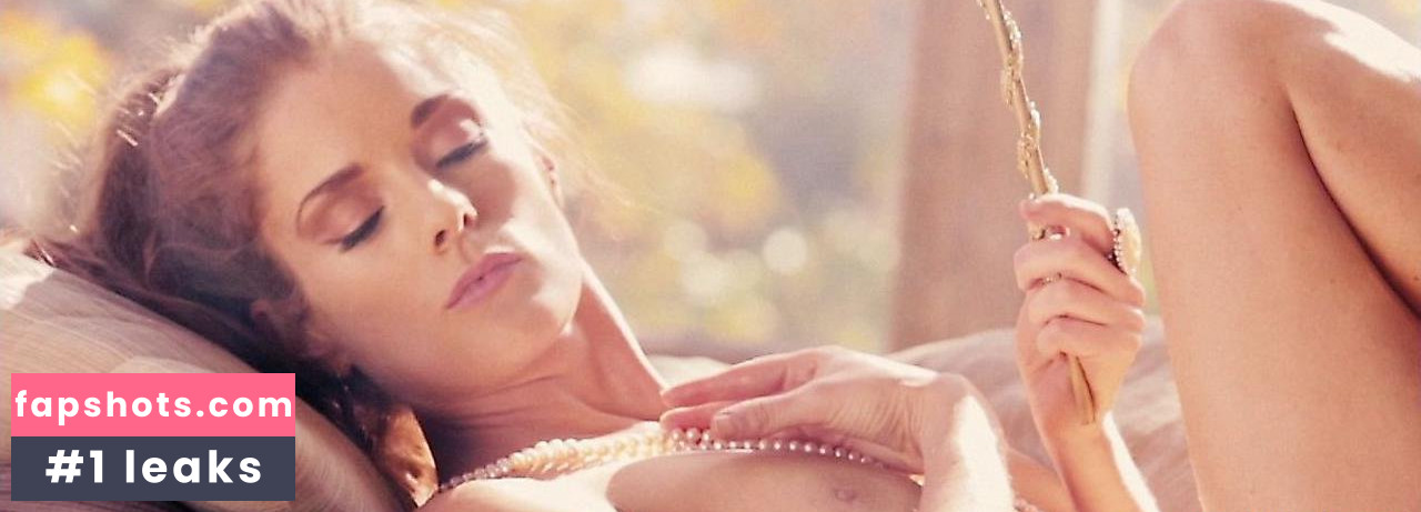 Elizabeth Sandy Nude Leaks OnlyFans Photos #2 - LeakJerk