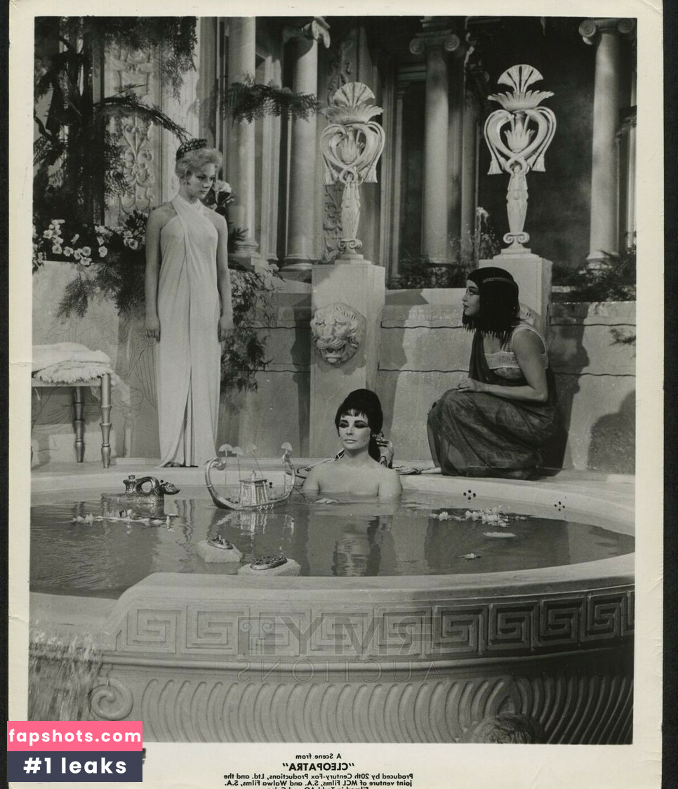 Elizabeth Taylor Nude Leaks OnlyFans Photos #5 - LeakJerk