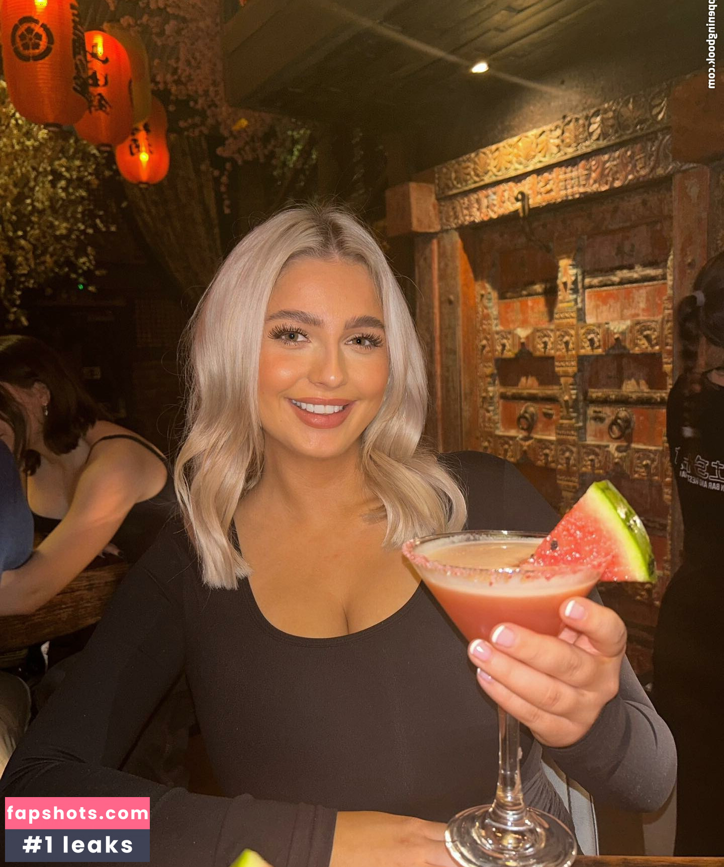 Elizabeth Taylor Nude Leaks OnlyFans Photos #55 - LeakJerk