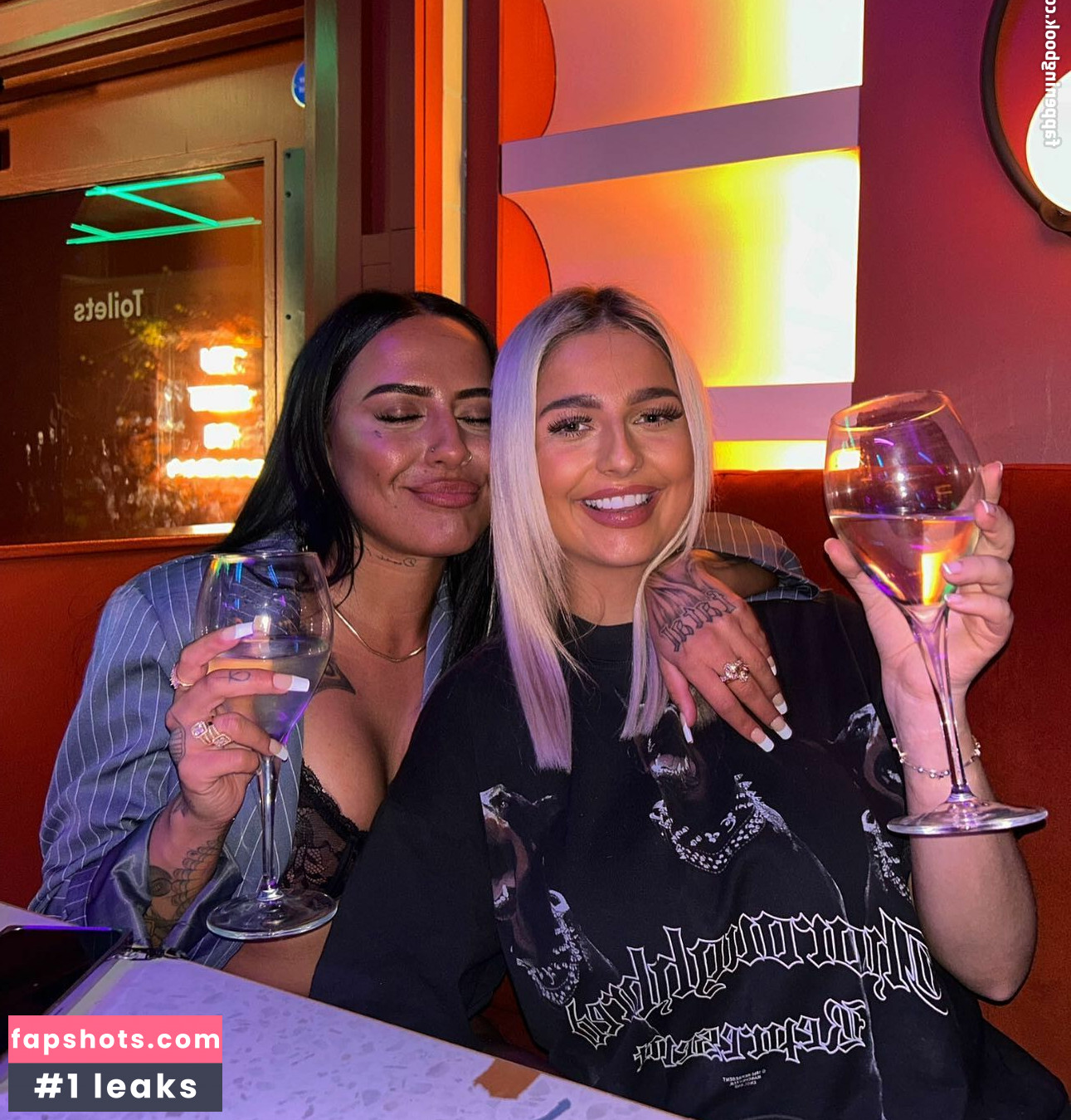 Elizabeth Taylor Nude Leaks OnlyFans Photos #61 - LeakJerk