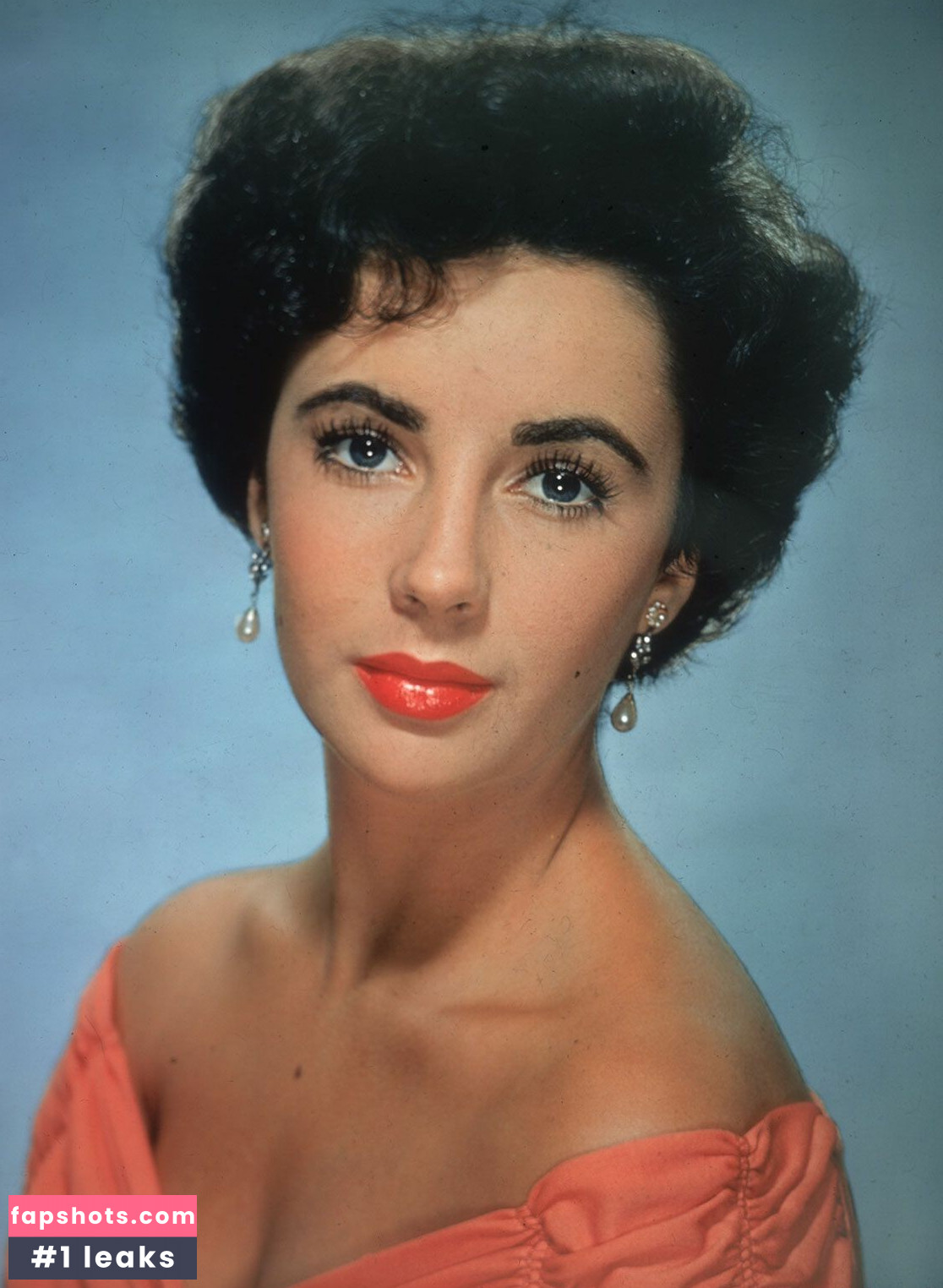 Elizabeth Taylor Nude Leaks OnlyFans Photos #8 - LeakJerk