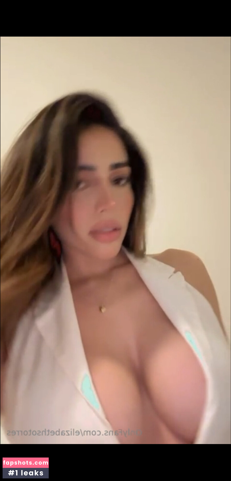 Elizabeth Torres gallery photo #8