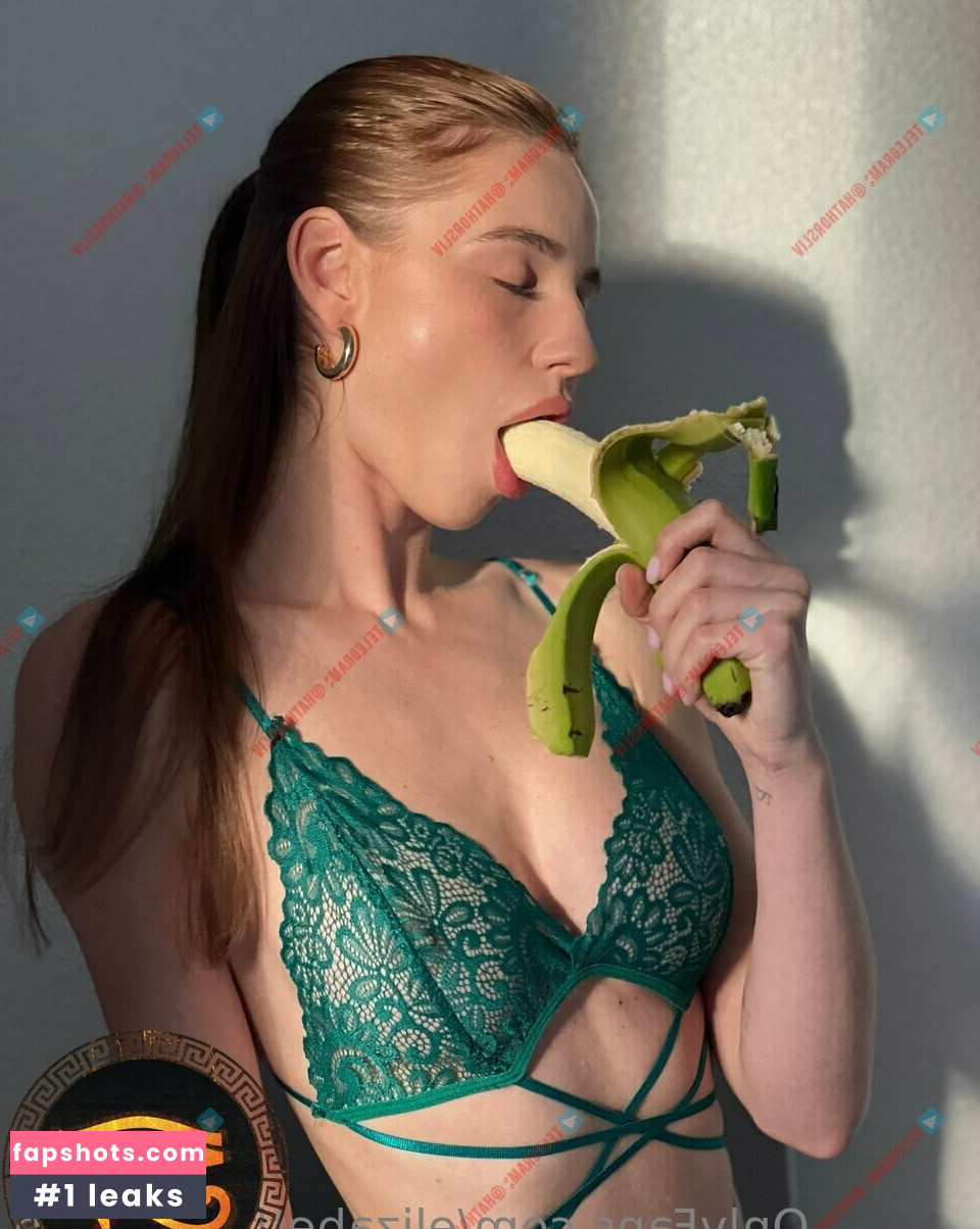 Elizabeth Vasilenko gallery photo #126