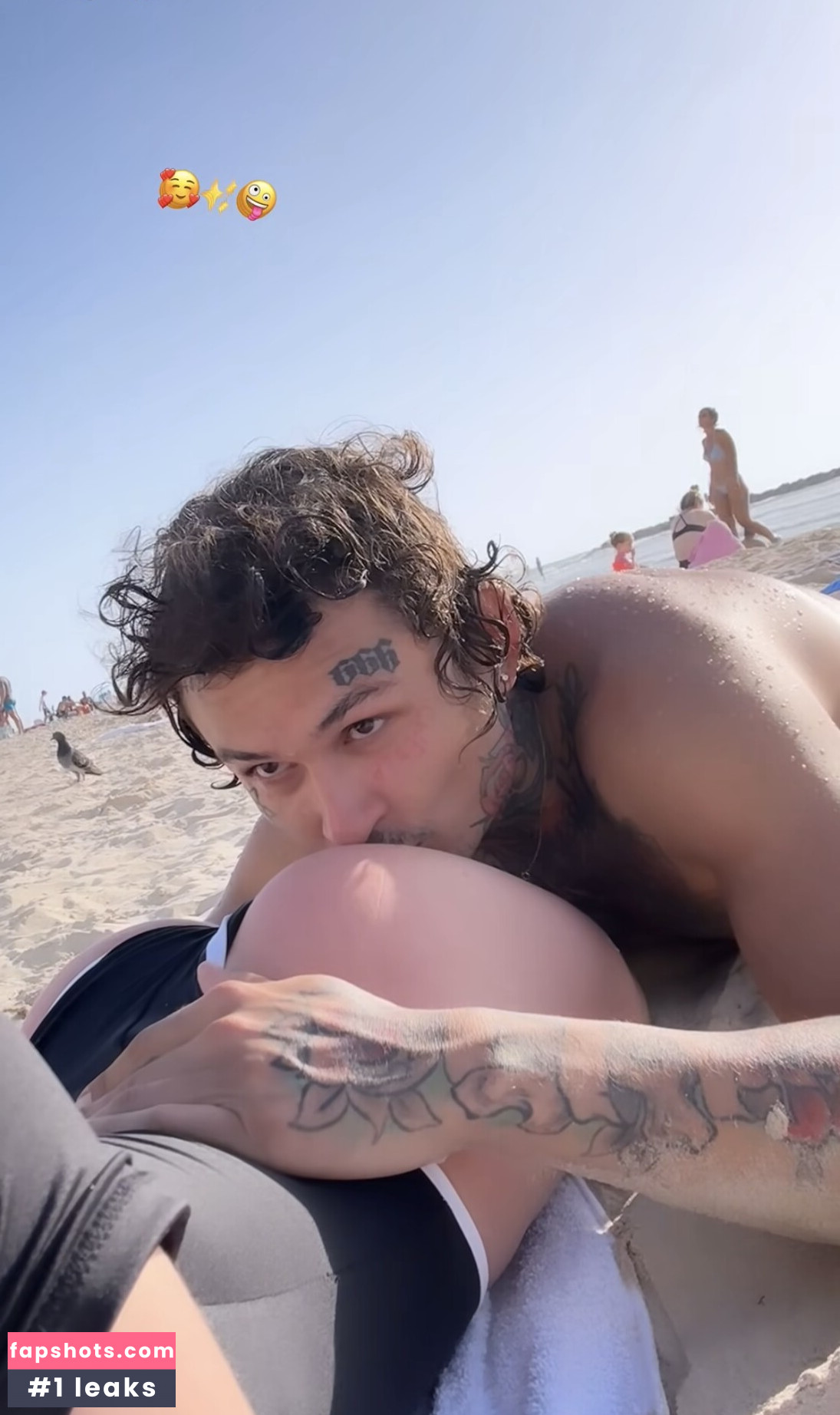 Elizabeth Vasilenko gallery photo #20