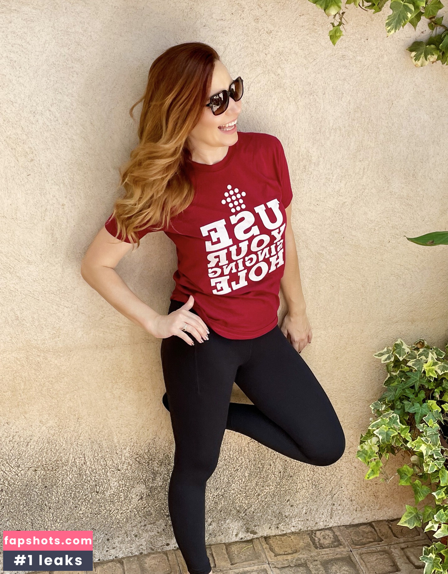 Elizabeth Zharoff gallery photo #14