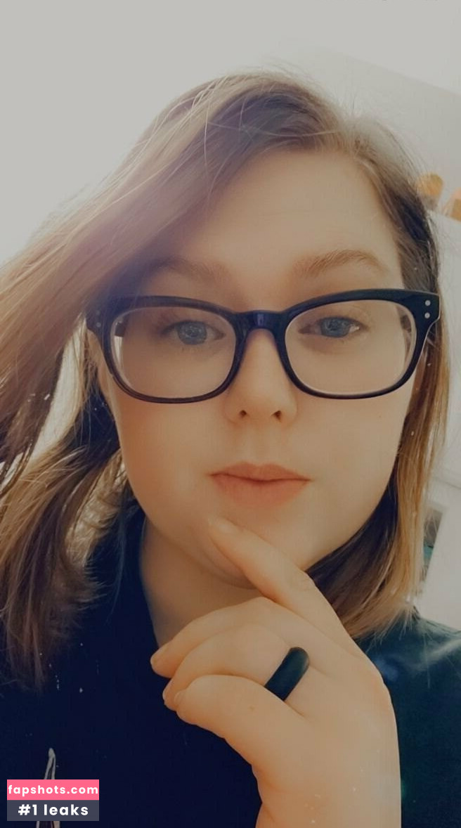 elizabethlily19 gallery photo #41