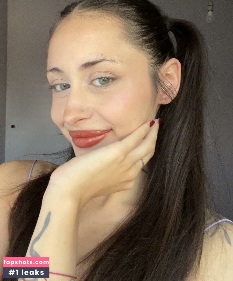 elizabethlynn2005 gallery photo #3