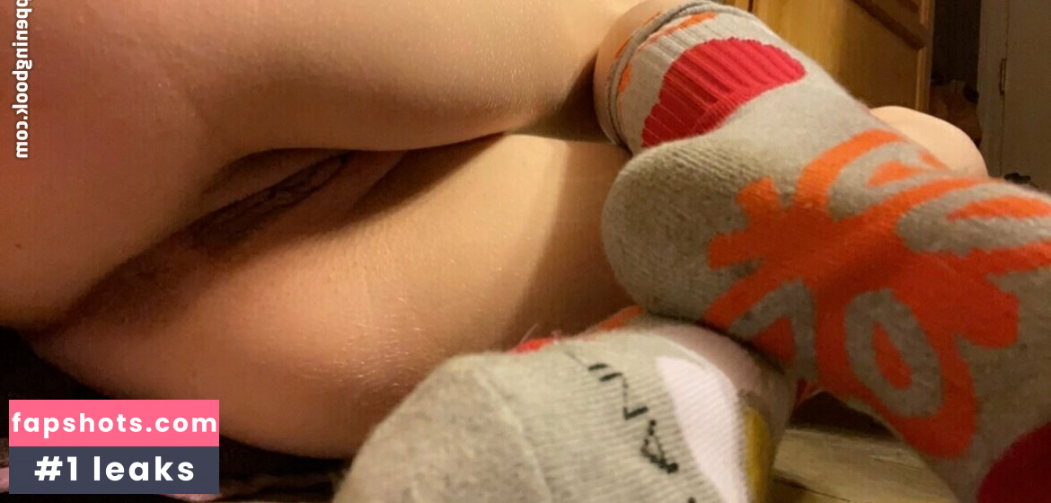 elizabethreed gallery photo #2