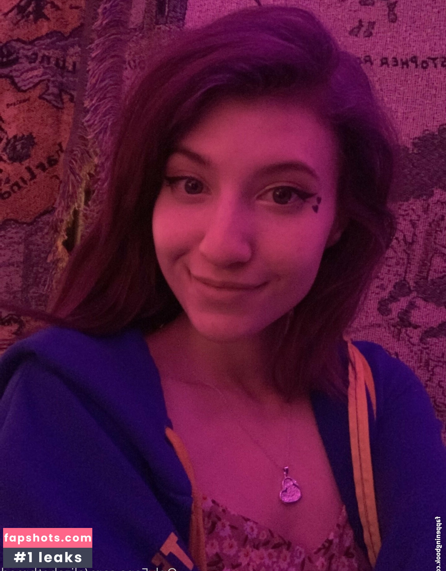 elizabethreed gallery photo #49