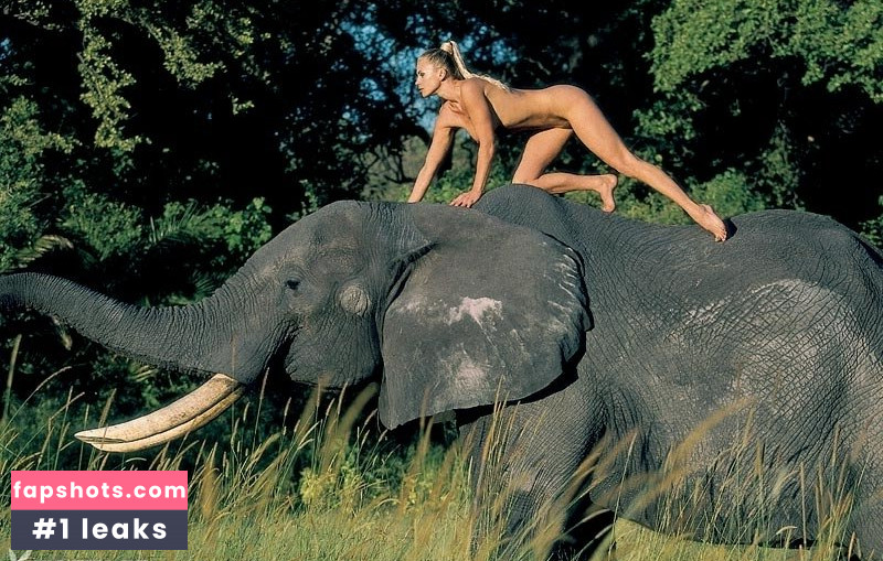 Elke Jeinsen gallery photo #37