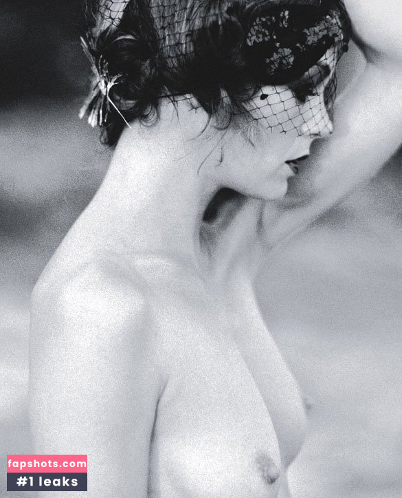 Elke Winkens gallery photo #49