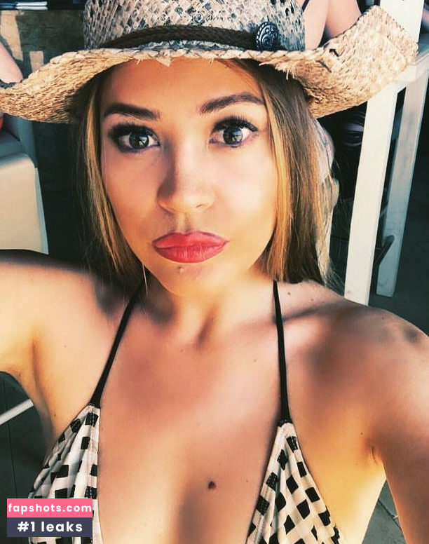 Ella Anastasiou gallery photo #15