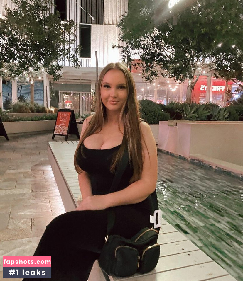 Ella B gallery photo #43