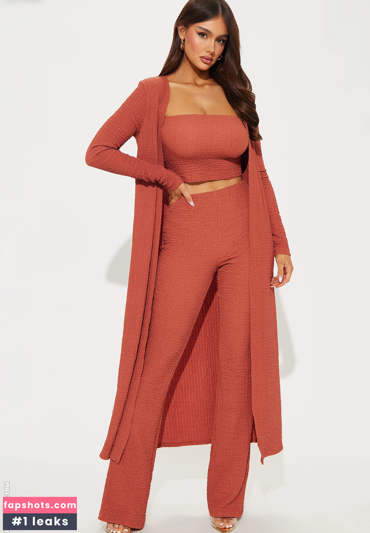 Ella Cervetto gallery photo #164